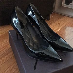 Brian Atwood black patent leather pumps